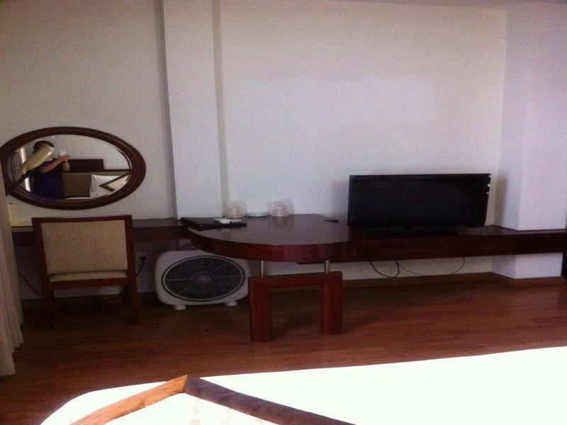 Long Anh Hotel ดานัง ภายนอก รูปภาพ